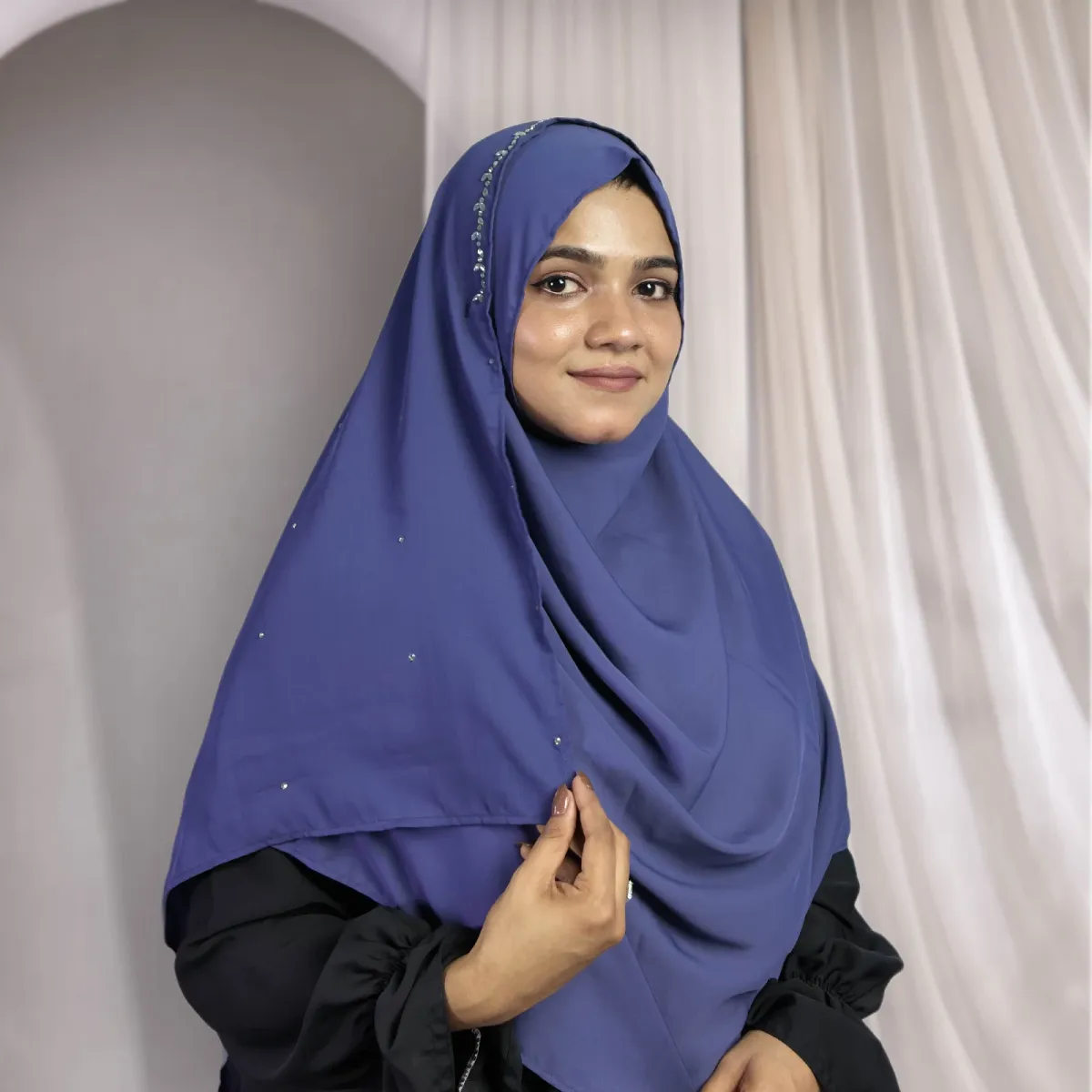 Liyana - Crown Blue