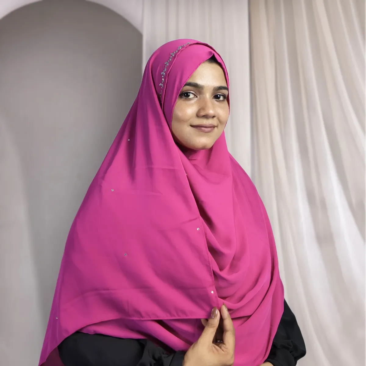 Liyana - Barbie Pink