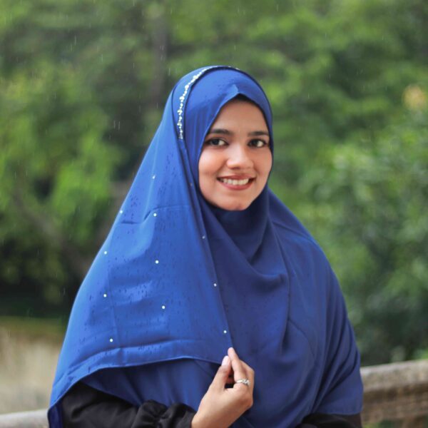 Liyana 2 Minutes Hijab (Royal Blue) - Premium Cherry Fabric