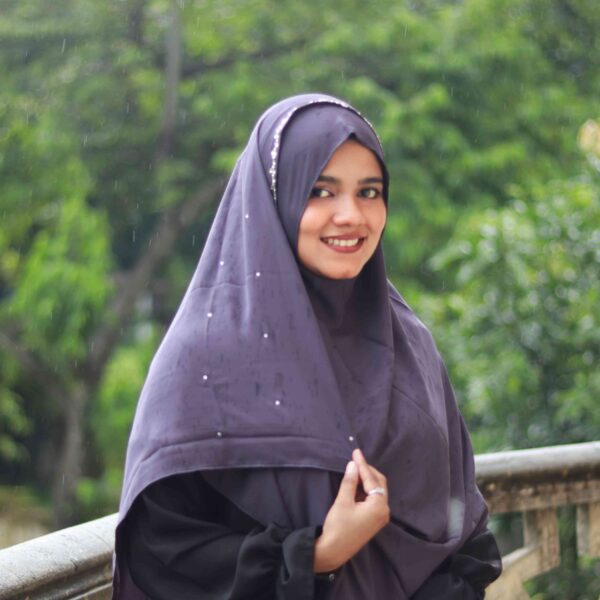 Liyana 2 Minutes Hijab (Ash) - Premium Cherry Fabric