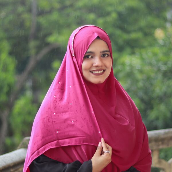 Sana 2 Minutes Hijab (Magenta) - Premium Cherry Fabric