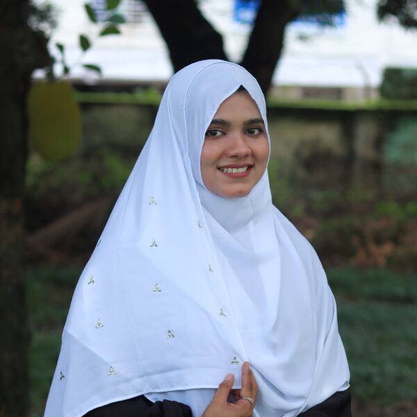 Sana 2 Minutes Hijab (Pure White) - Premium Cherry Fabric