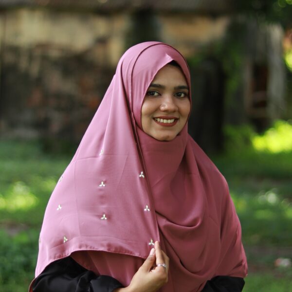 Sana 2 Minutes Hijab (Nude) - Premium Cherry Fabric